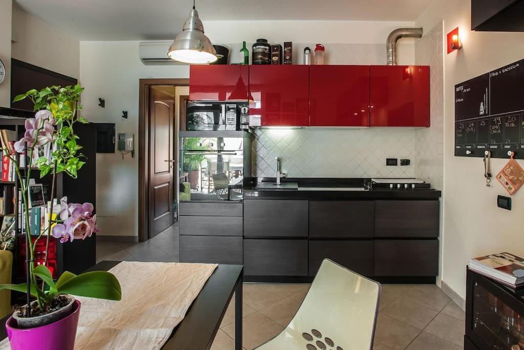 Modern Apartment Giovanni Square Cagliari Exterior foto